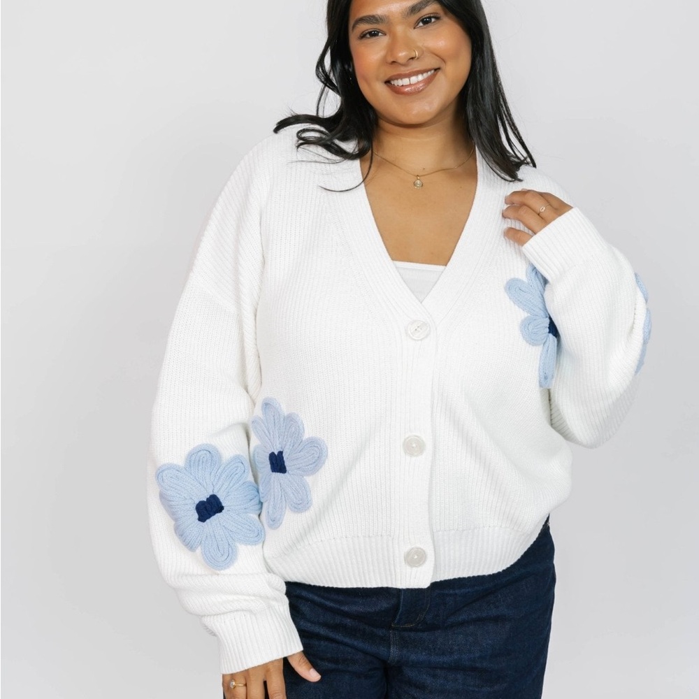 NWT Smash + Tess White Cardigan with Light Blue Floral Appliqués